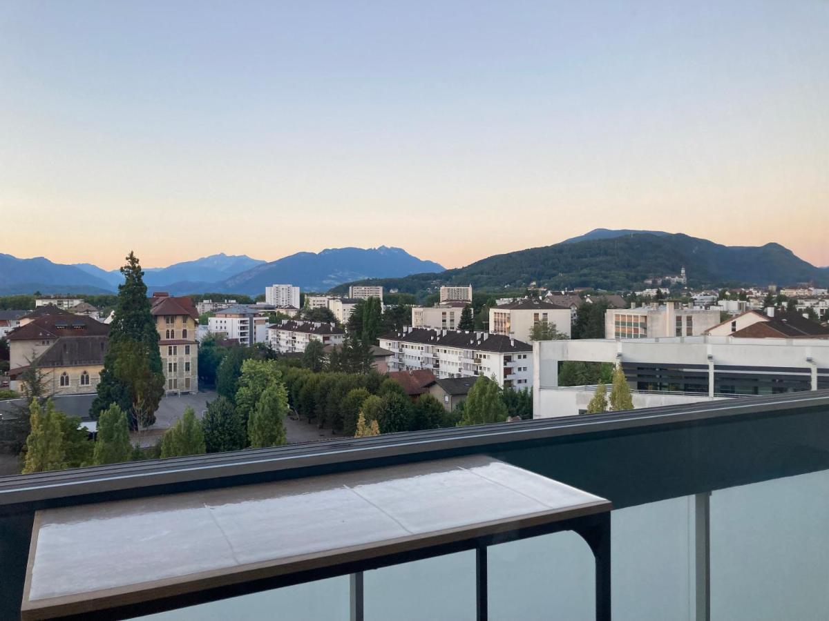 Luxueux Appartement T4 - Lac 5 Min - Parkings Privatifs - Vue Lac Et Montagne Άννεσι Εξωτερικό φωτογραφία